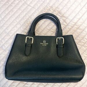 Keep speed Crossbody bag. Basically brandnew can be short strap/long, Crossbody.